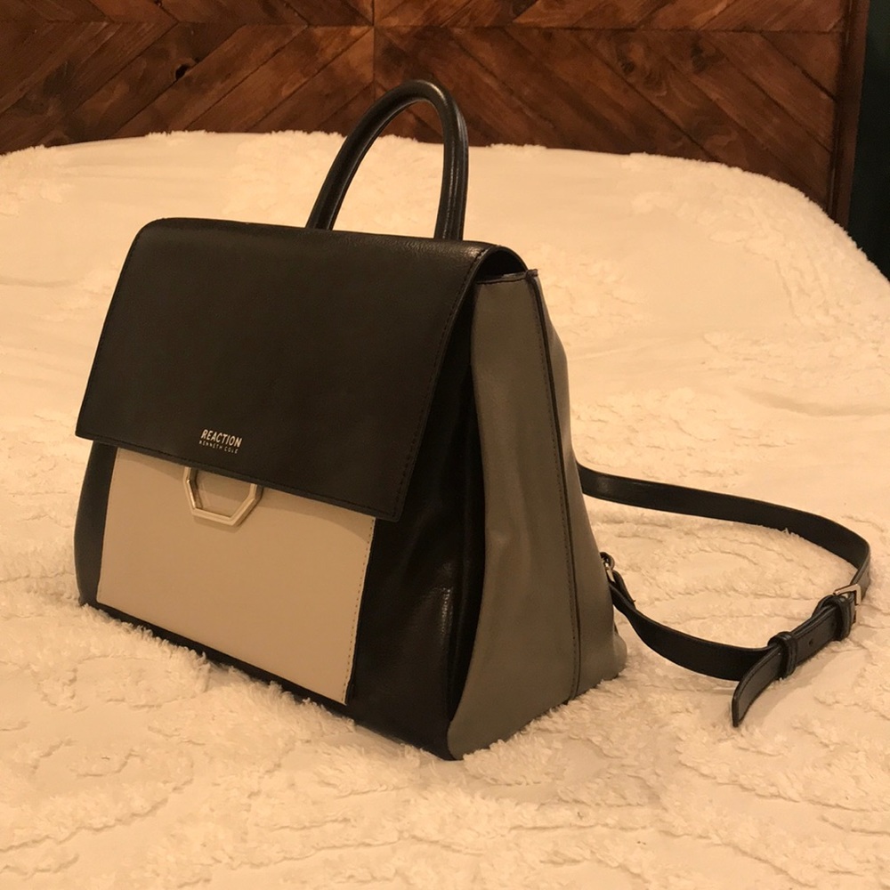 Reaction Kenneth Cole mini backpack